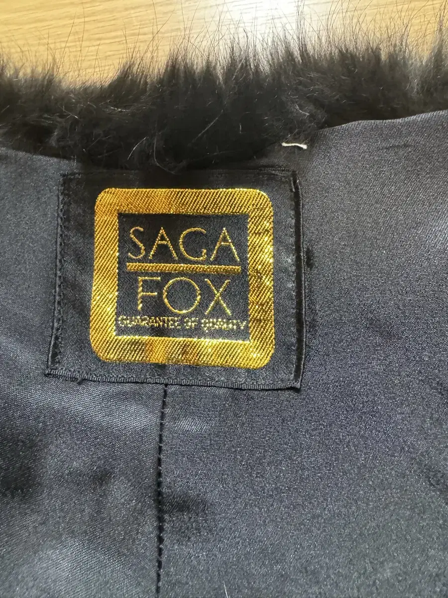 saga fox 사가폭스 집게 머플러