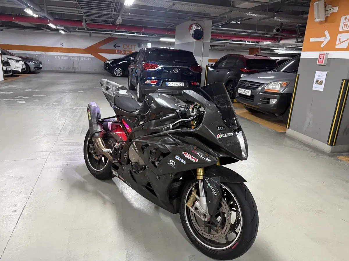 BMW 11년 s1000rr 풀카본 차량