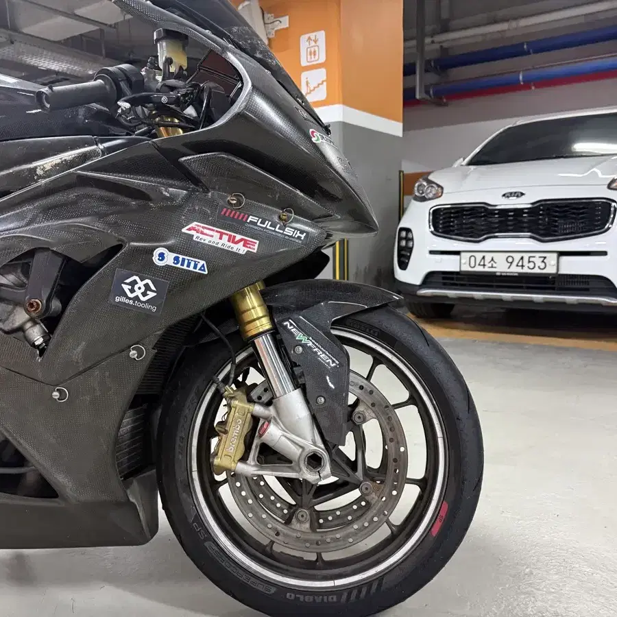 BMW 11년 s1000rr 풀카본 차량