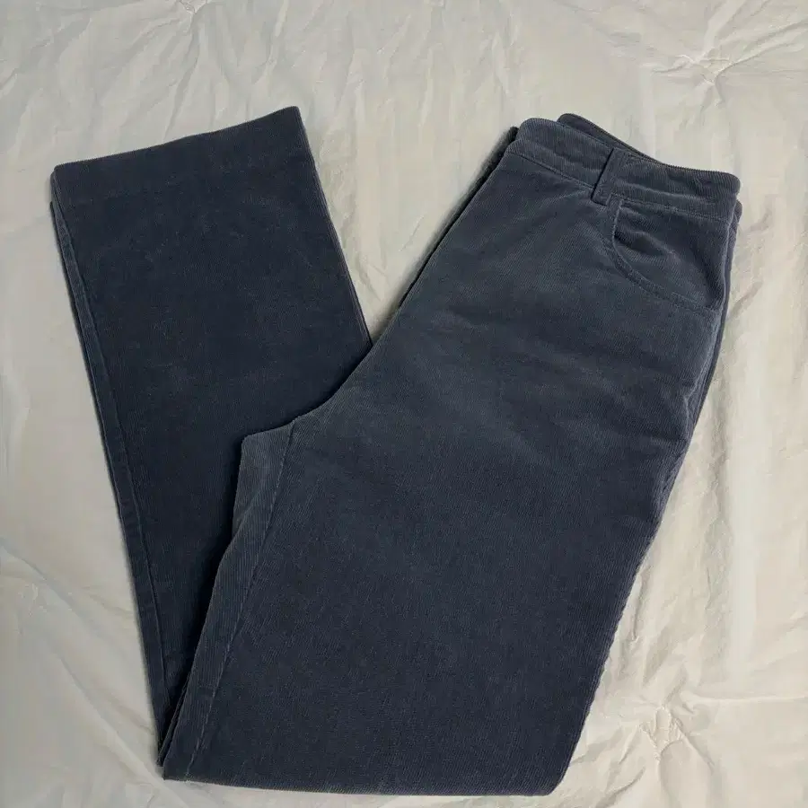 더바넷 Bessette Corduroy Pants