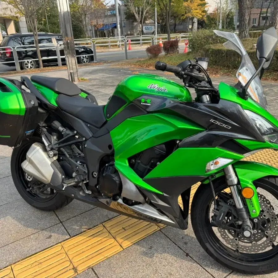 가와사키 z1000sx 18년형 abs 짧은키로수 신차급