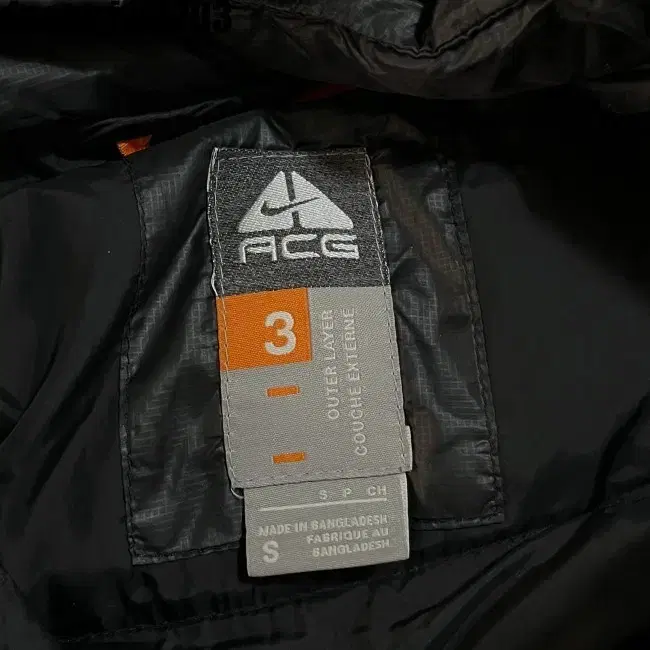 S 95 NIKE ACG JUMPER 나이키 패딩 점퍼