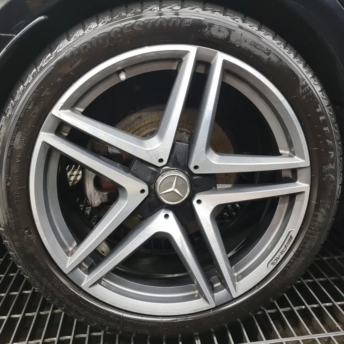 벤츠 S63 AMG 20인치 정품 휠 타이어 판매합니다