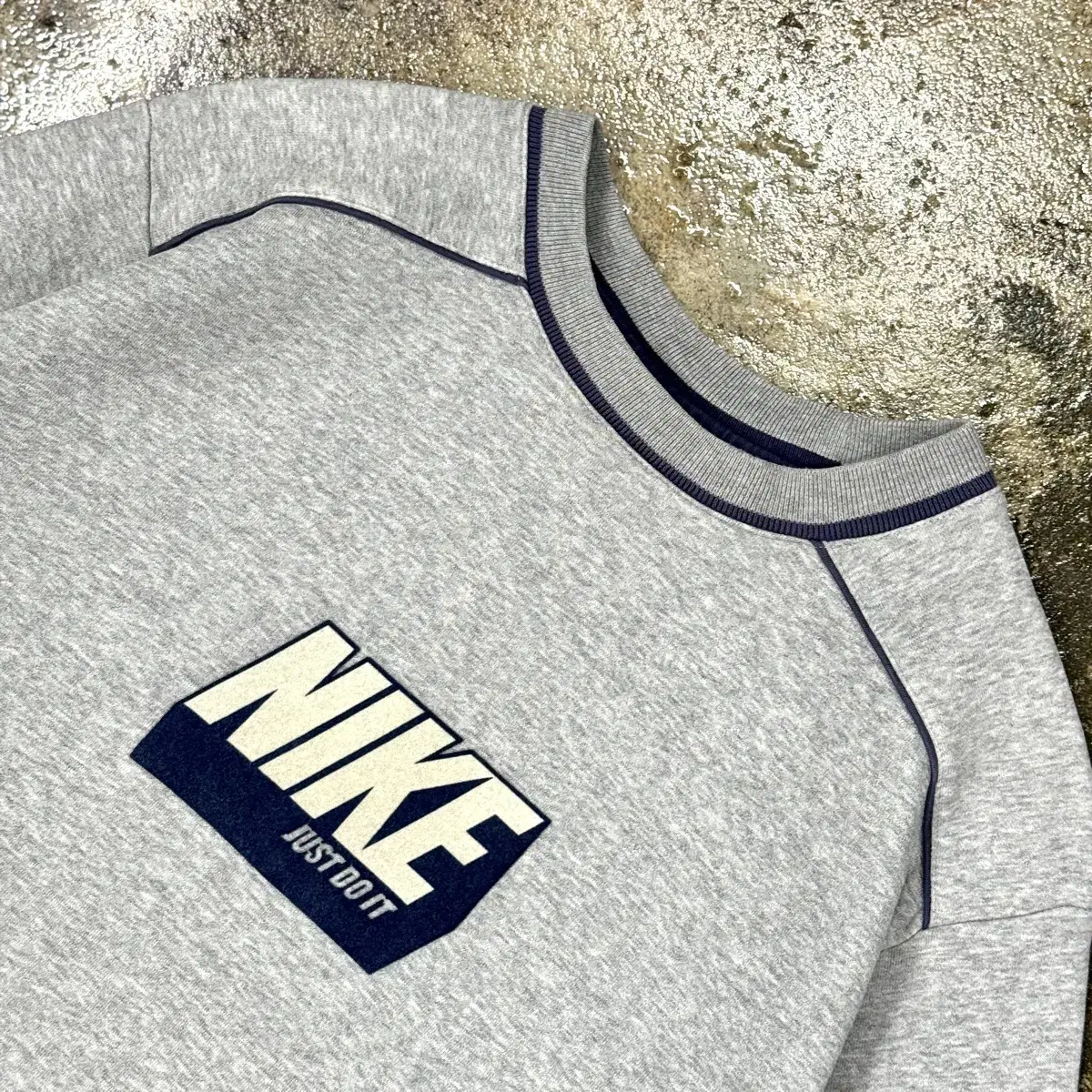 00s NIKE Logo Sweatshirt