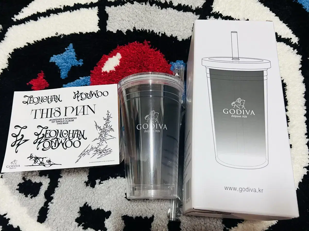 Seventeen Disman Godiva Cold Cup & Sticker WTS