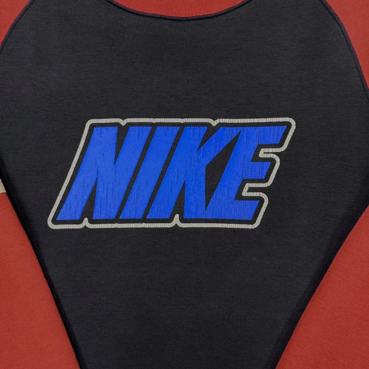 00s NIKE Raglan Stripe Sweatshirt