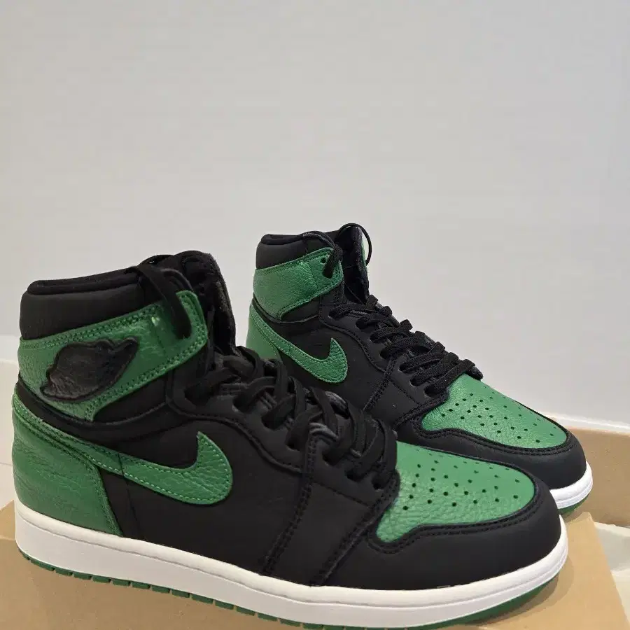 조던1 Rero High OG pine Green Black