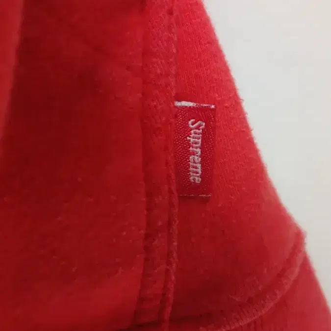 슈프림 레드 후드 집업(XL) Supreme Windstopper Zip