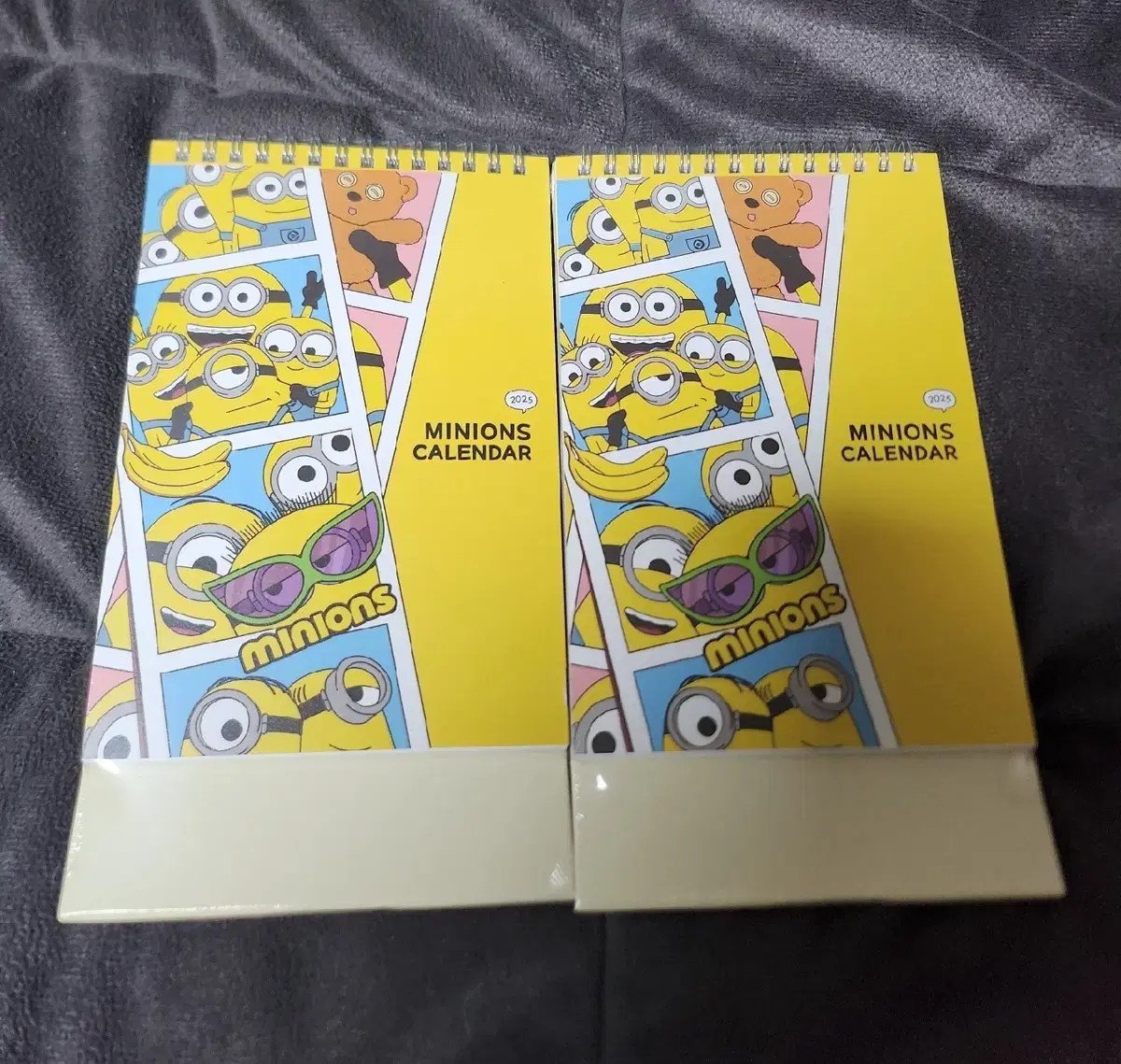 Minions 2025 Desk Calendar