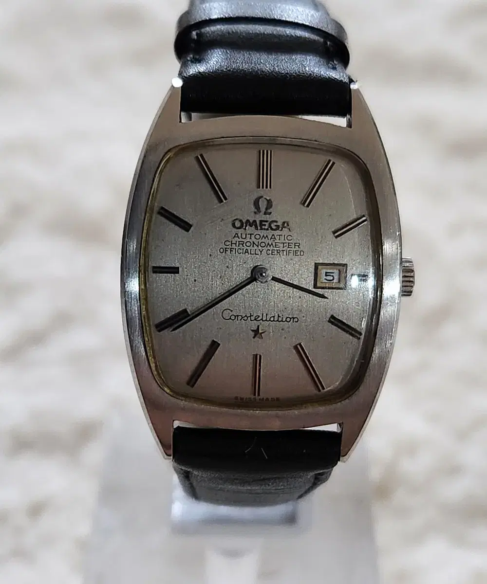 # 180 ) Omega Constellation Chronometer