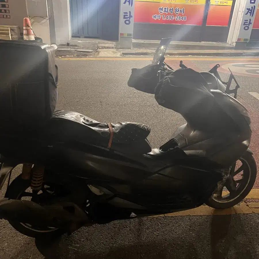 Pcx 20년식 묻따 팝니다