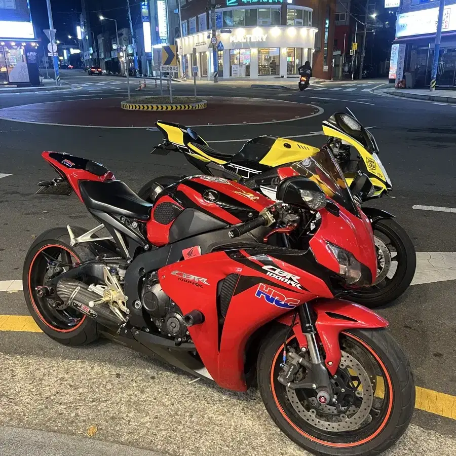 Cbr1000rr 08년식 요시무라 풀배기