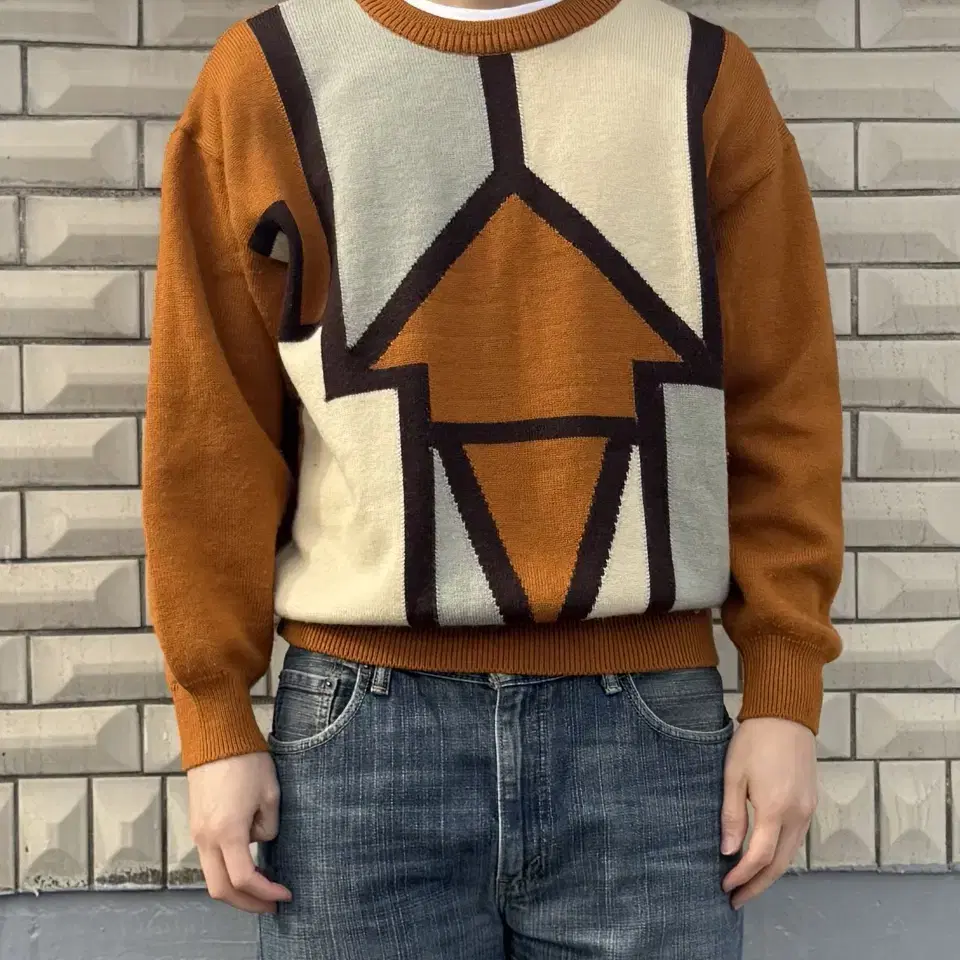 Pierre Cardin wool sweater