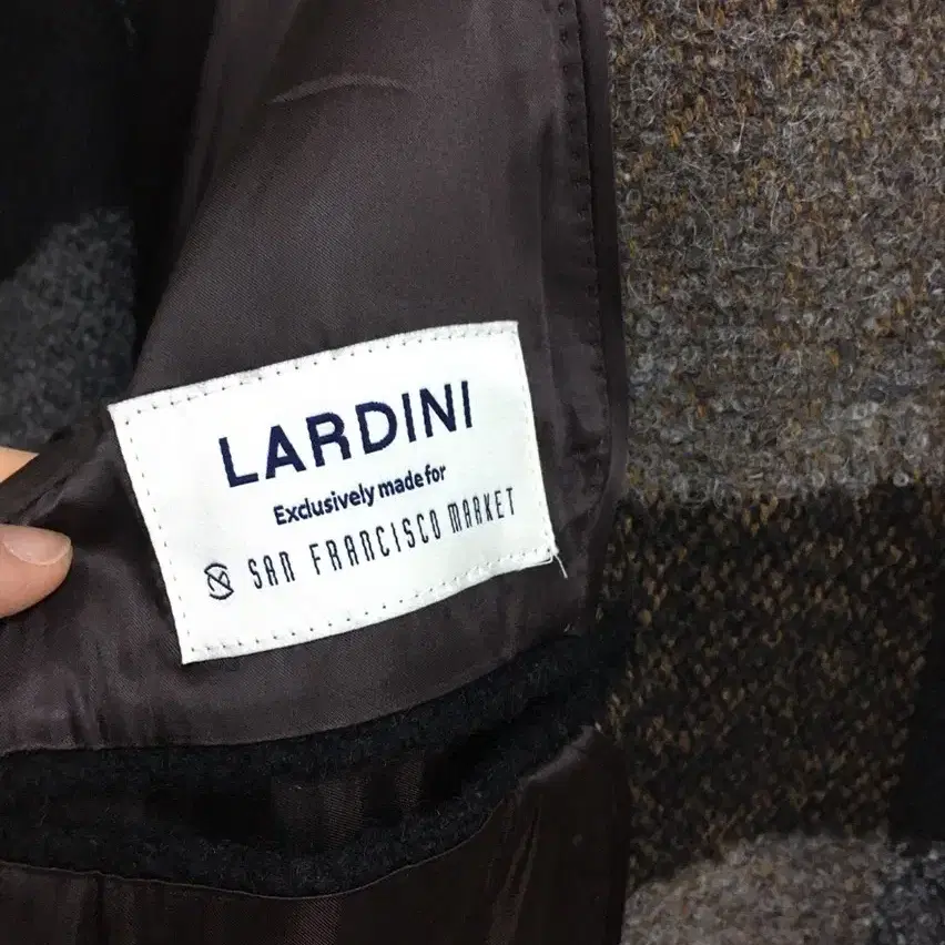 (이태리명품)LARDINI 라르디니 울알파카+모헤어 더블단추 롱코트48사