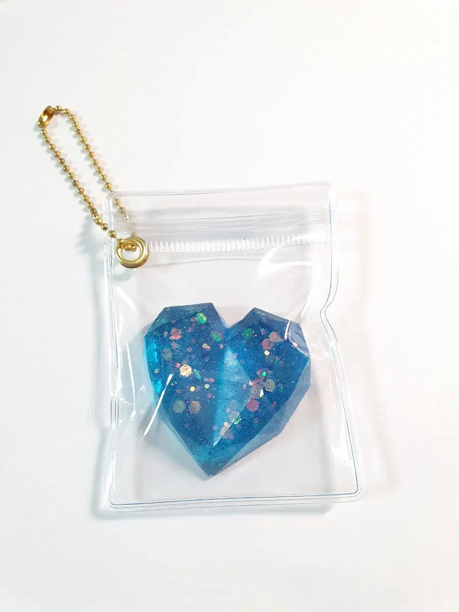 Idol Symbol Heart Keyring-Blue (Gold Chain)