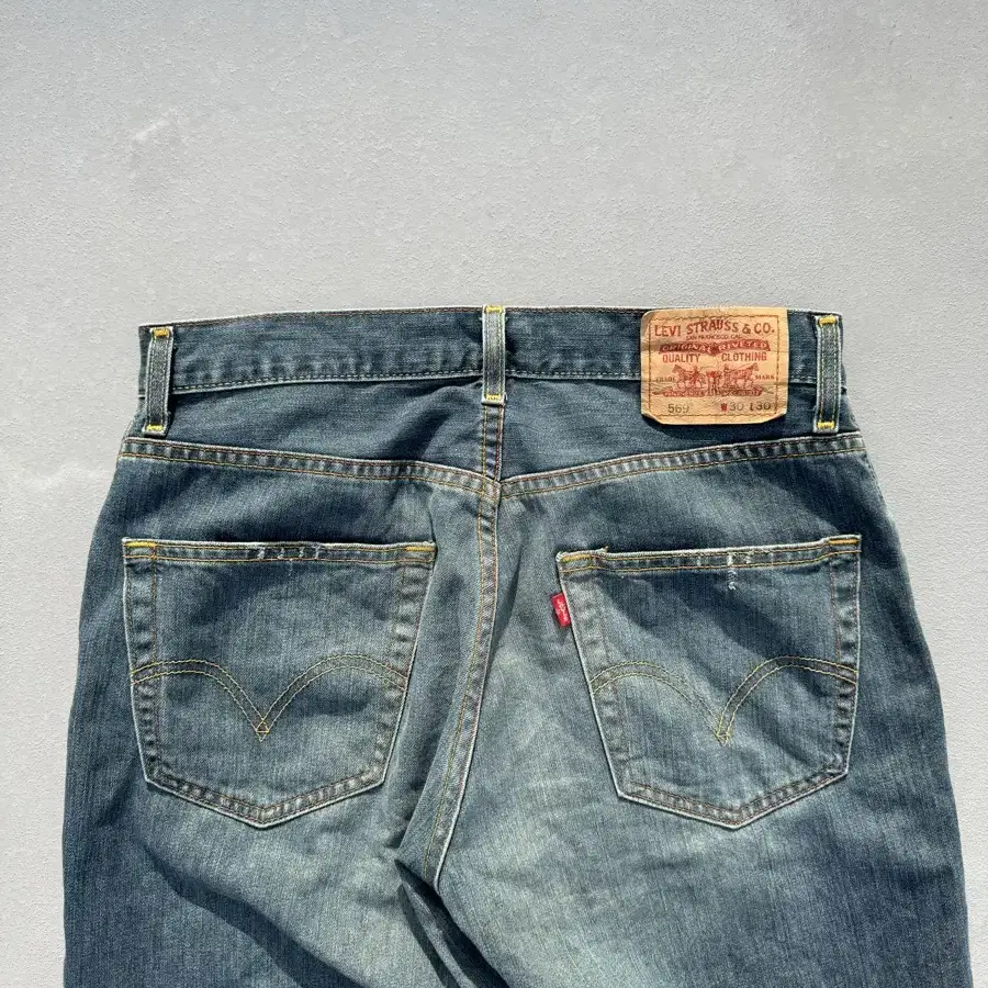 Levis 569