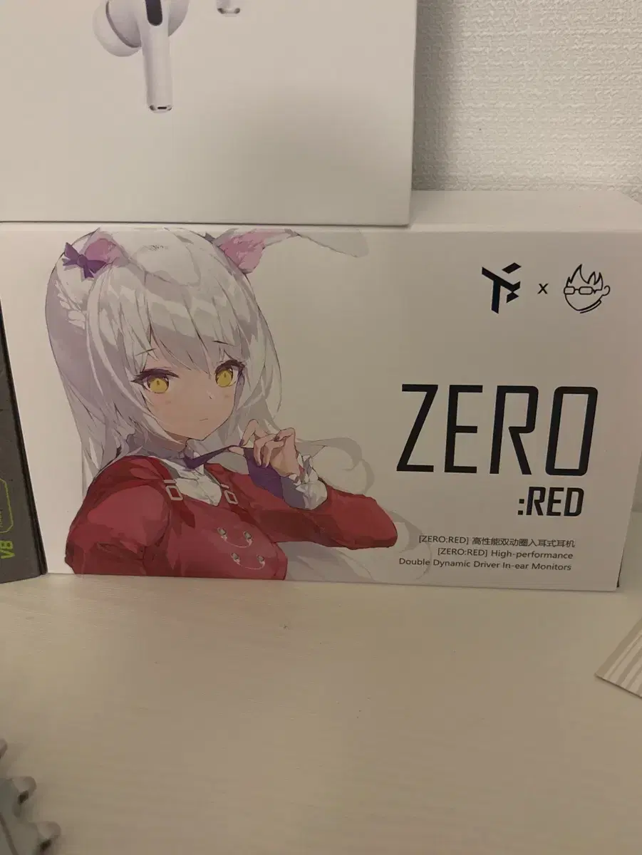 Zero red 이어폰 판매합니다