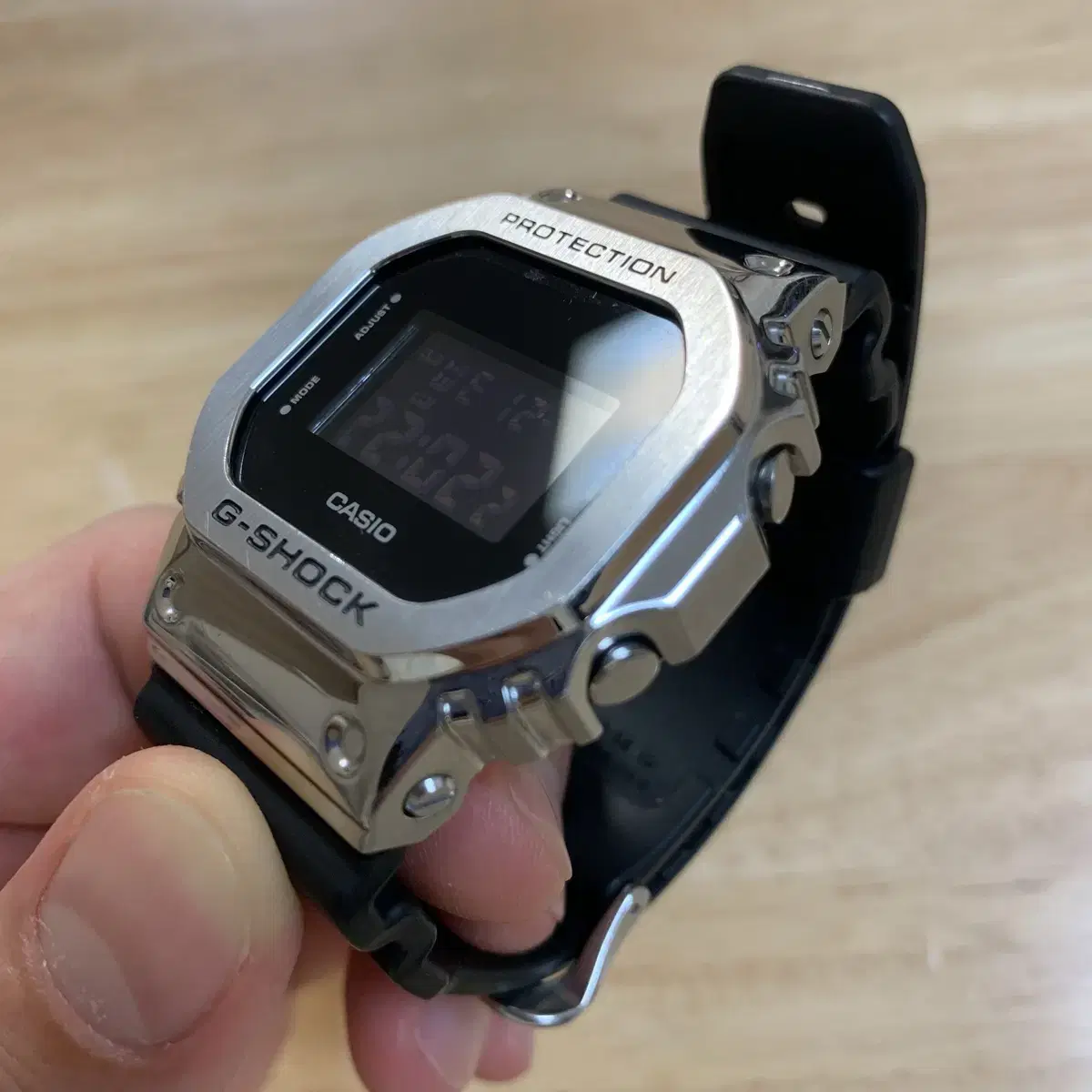 지샥 [G-SHOCK GM-5600U] 주우재 시계 판매합니다