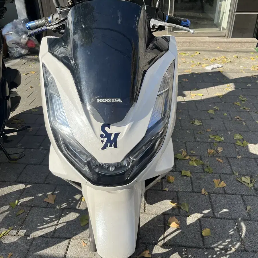 Pcx125 21년식 ABS 3만키로 무사고