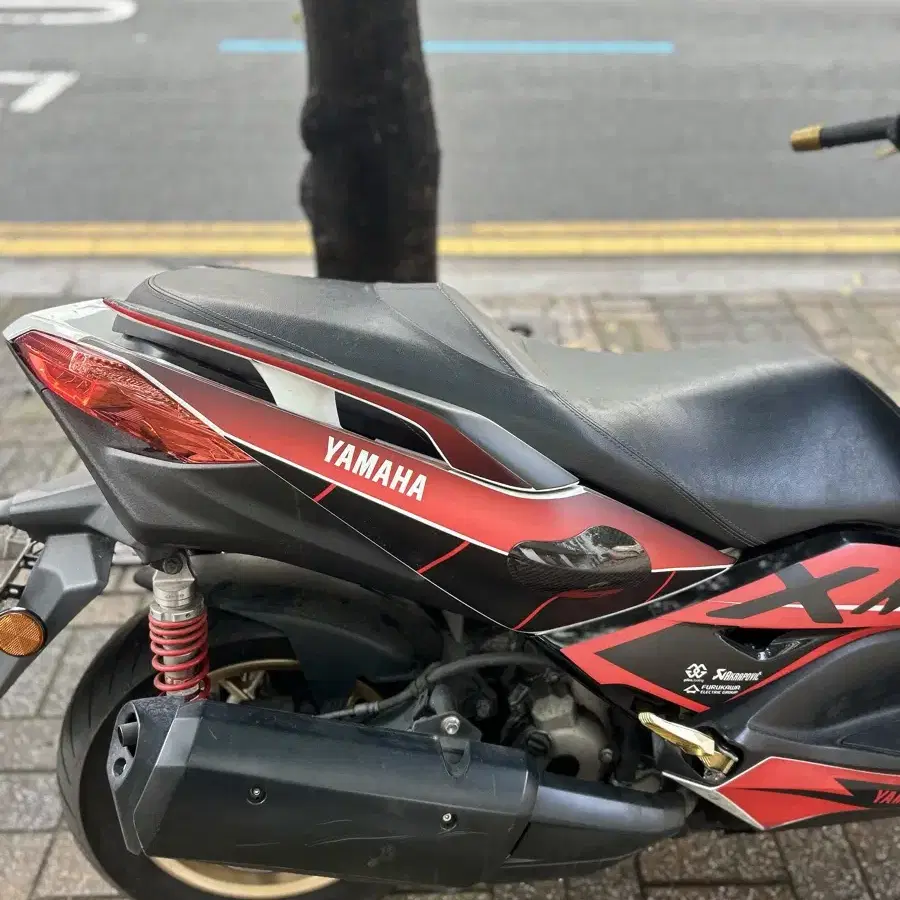 부산 야마하 xmax 300cc