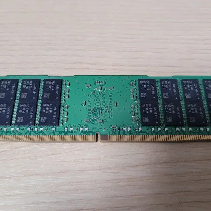 삼성 서버 램 워크스테이션 32GB DDR4 PC4 2400T