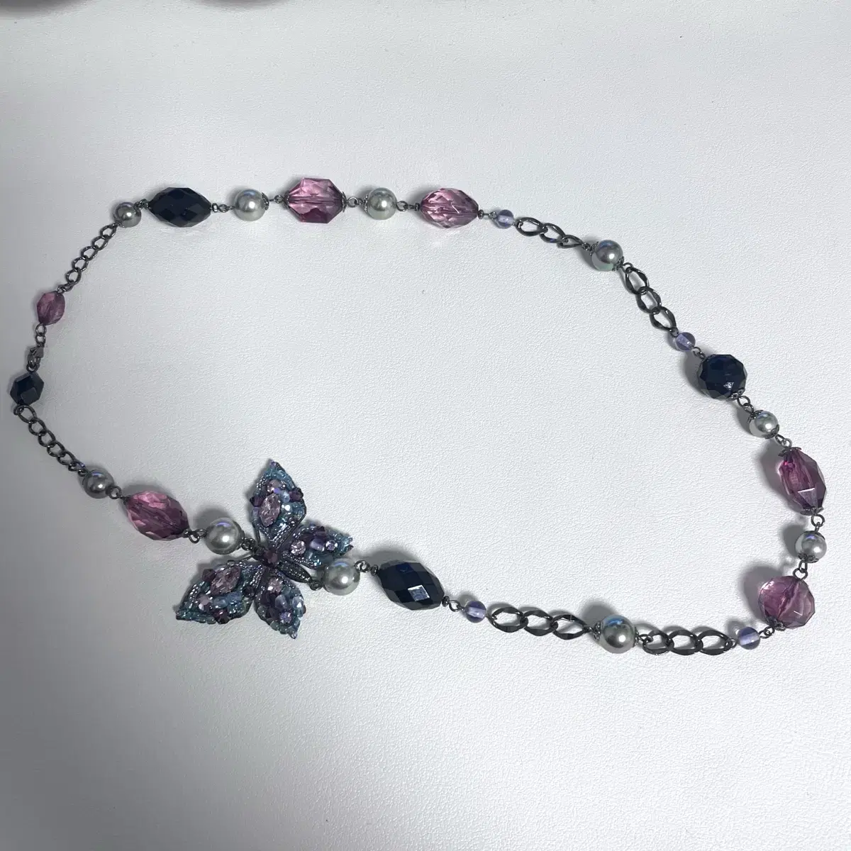 Vintage butterfly necklace 빈티지 나비 목걸이