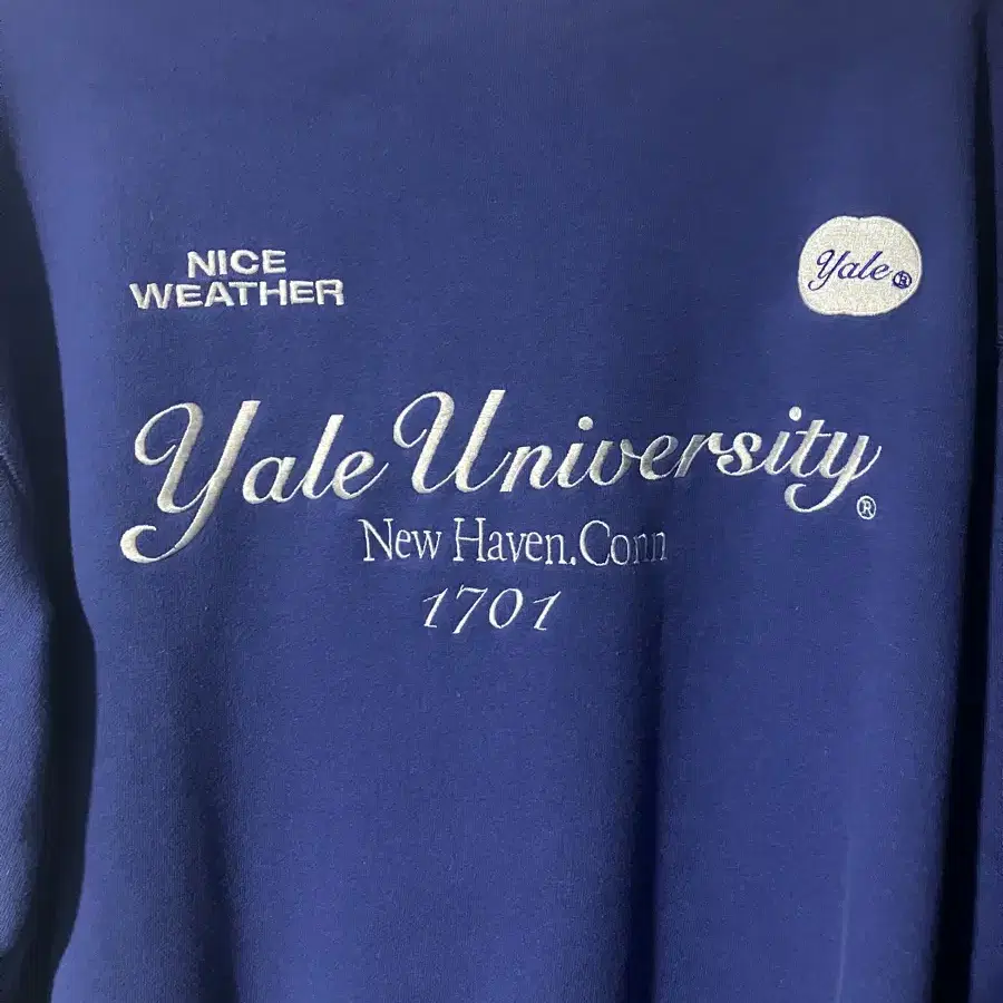 YALE x NICEWEATHER 한정 콜라보 맨투맨 S