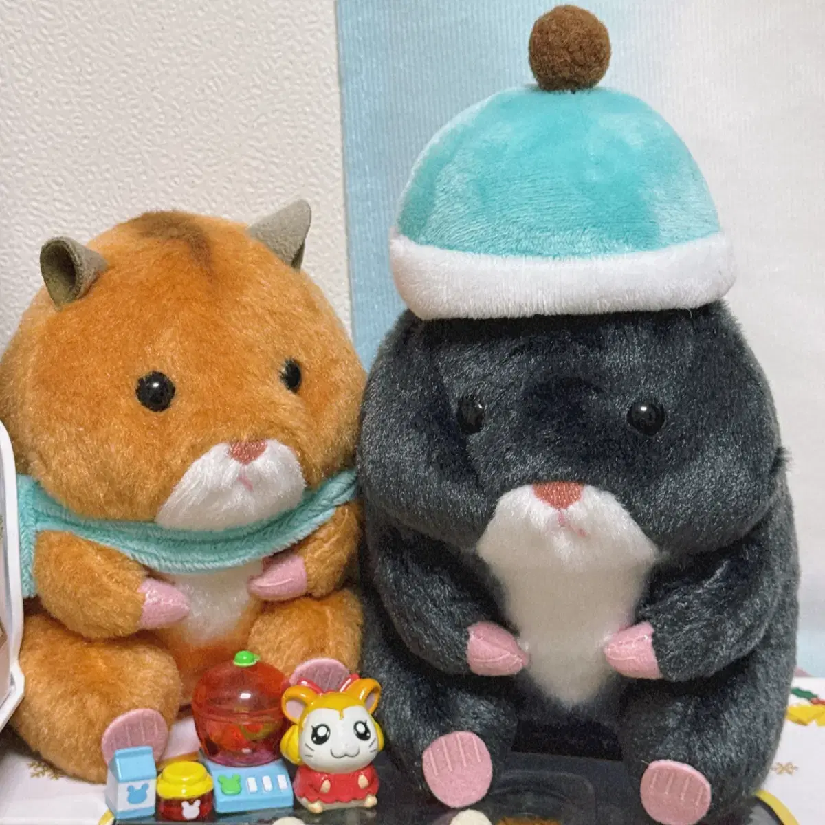 Japanese Classical Vintage Skeroku Winter Muffler Hat Hamster Hamotori Doll