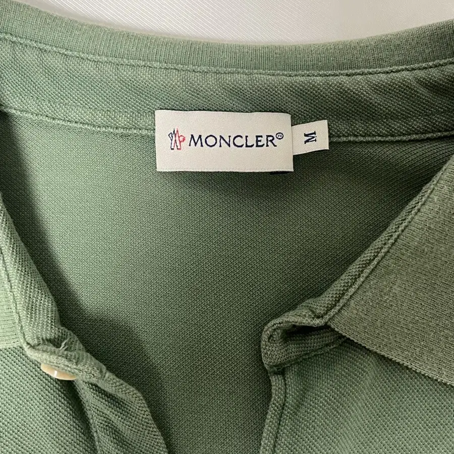 몽클레어 카라티 m