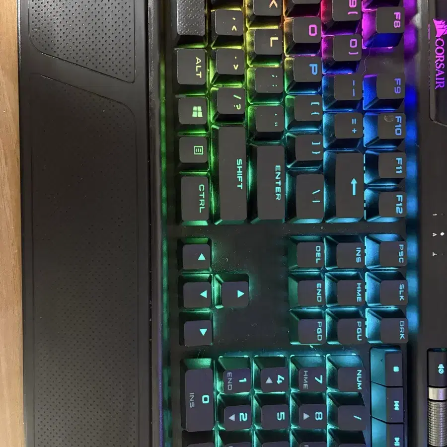 커세어 k95 rgb PLATINUM 갈축 키보드