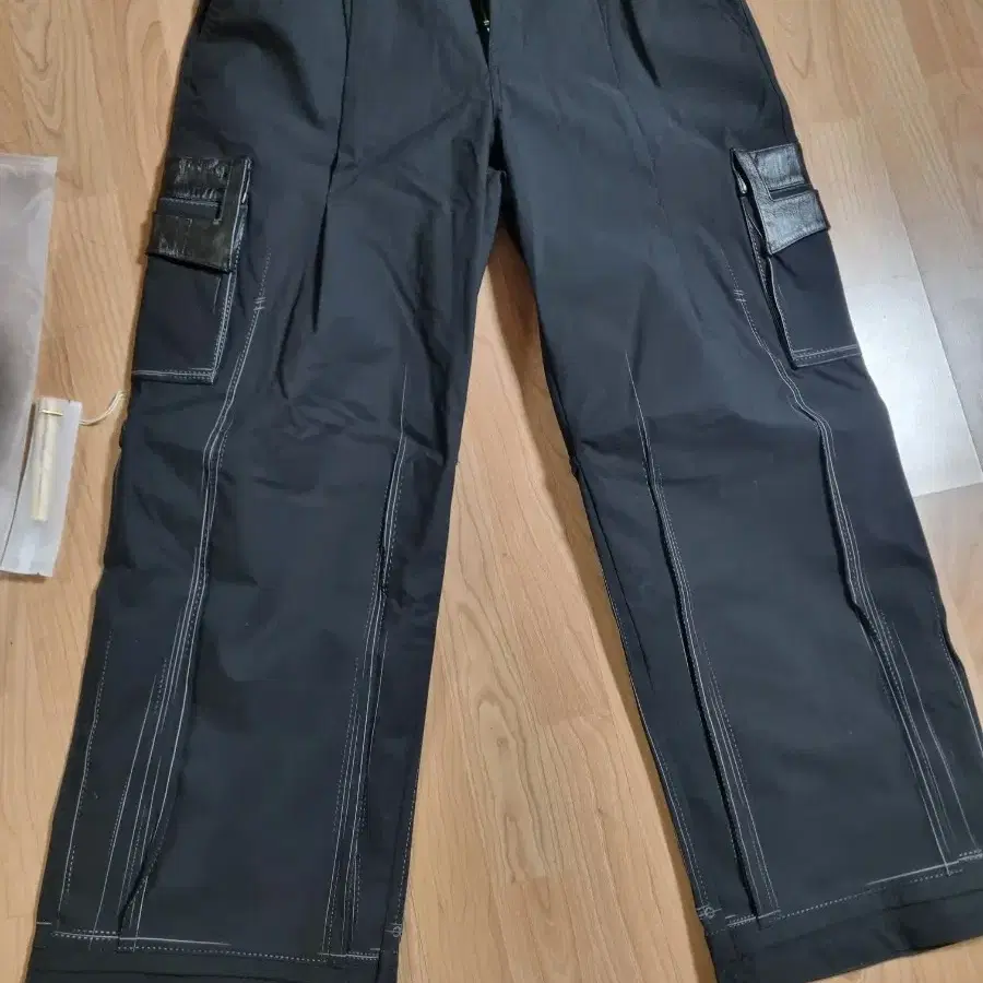 xlim ep6 01 trousers