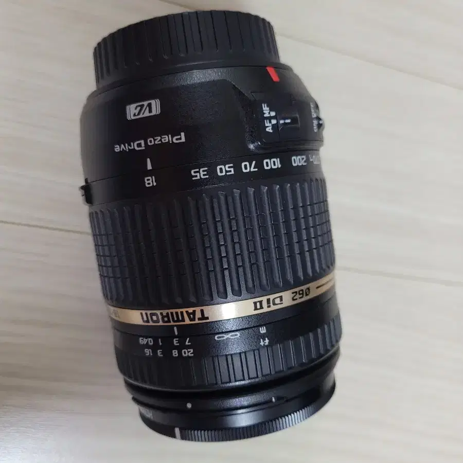 캐논 EF-S 마운트 탐론 18-270mm f3.5-6.3 VC 여행렌즈