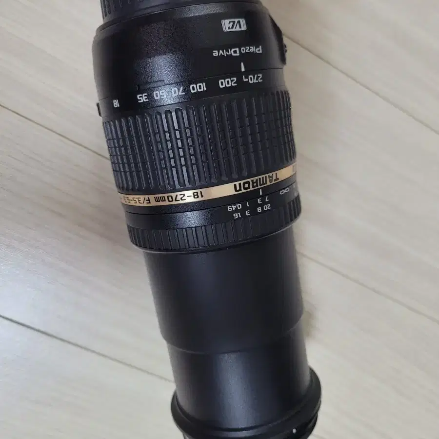 캐논 EF-S 마운트 탐론 18-270mm f3.5-6.3 VC 여행렌즈