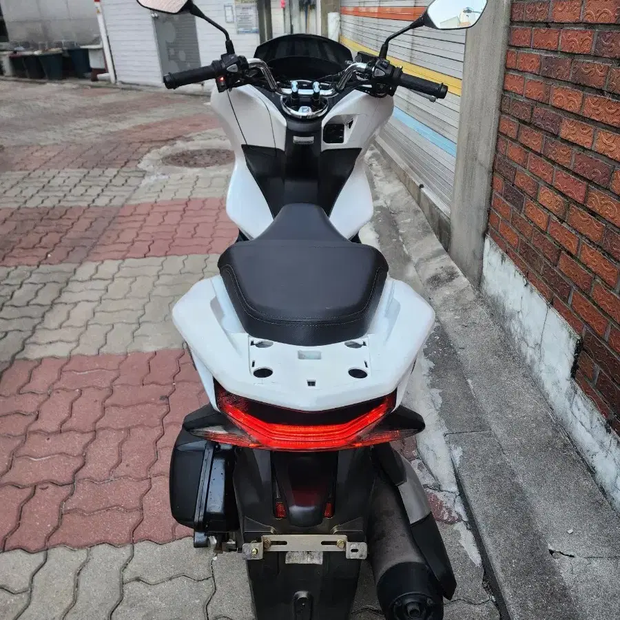 pcx125 흰색 2019년식 급처