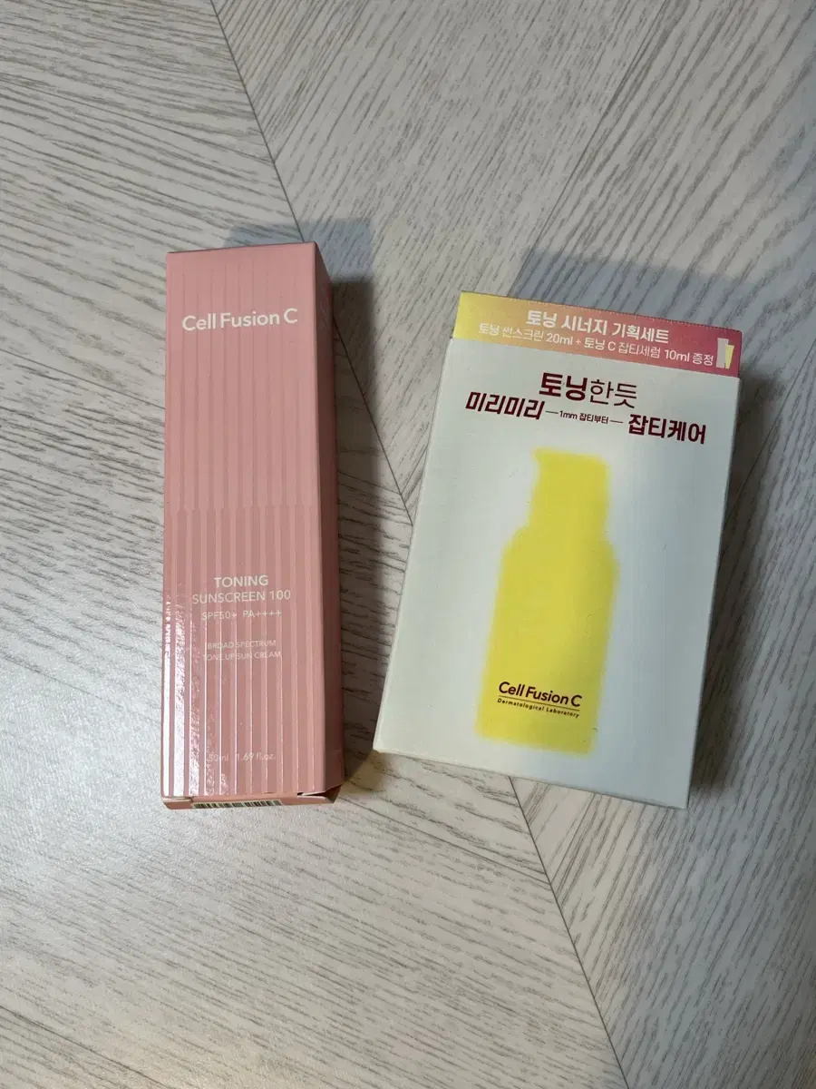 셀퓨전씨 토닝썬50ml+잡티세럼기획세트 일괄판매