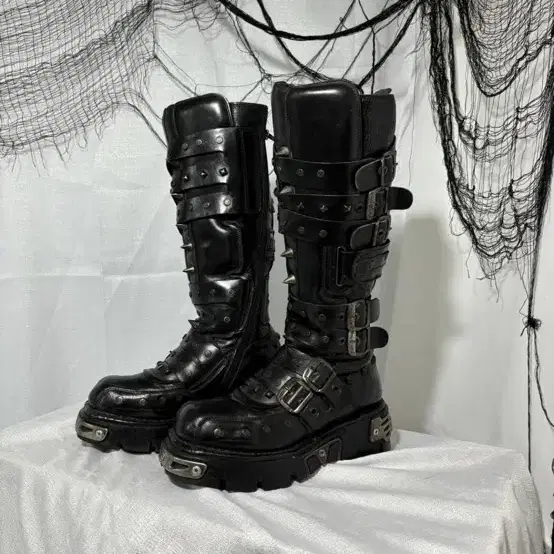 NewRock Stud Punk Long Leather Boots