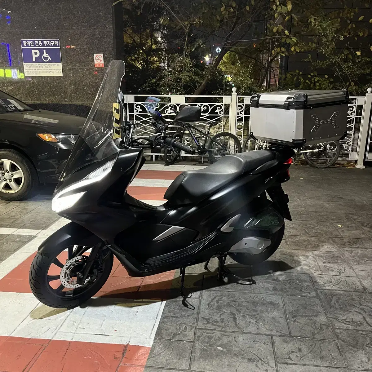 20년형 pcx125 깔끔한셋팅 판매합니다