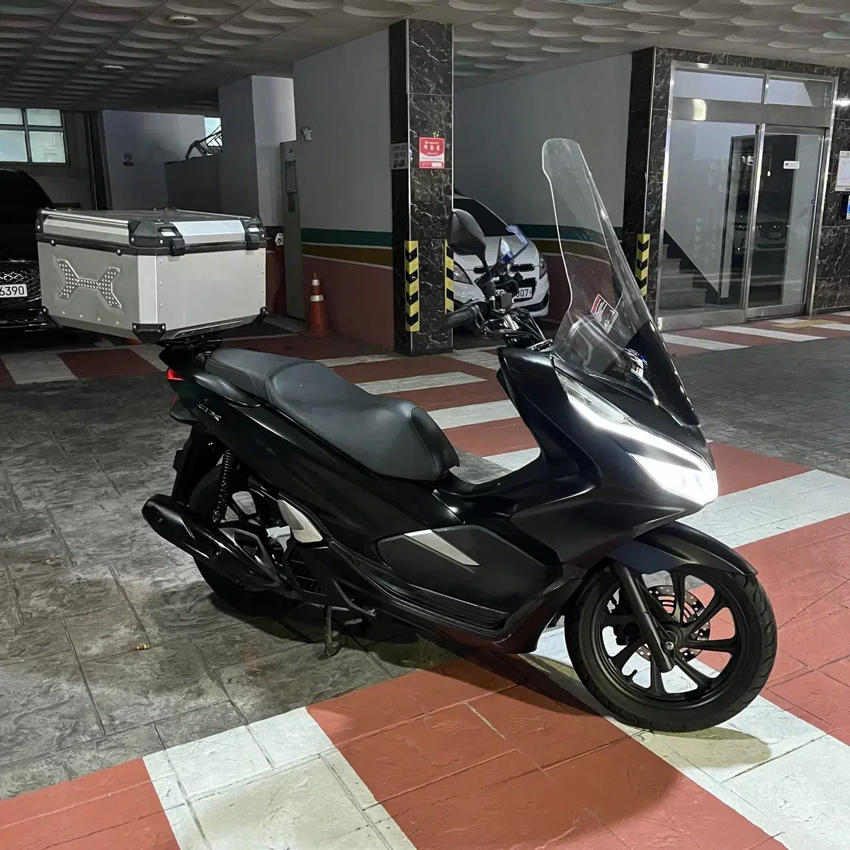 20년형 pcx125 깔끔한셋팅 판매합니다