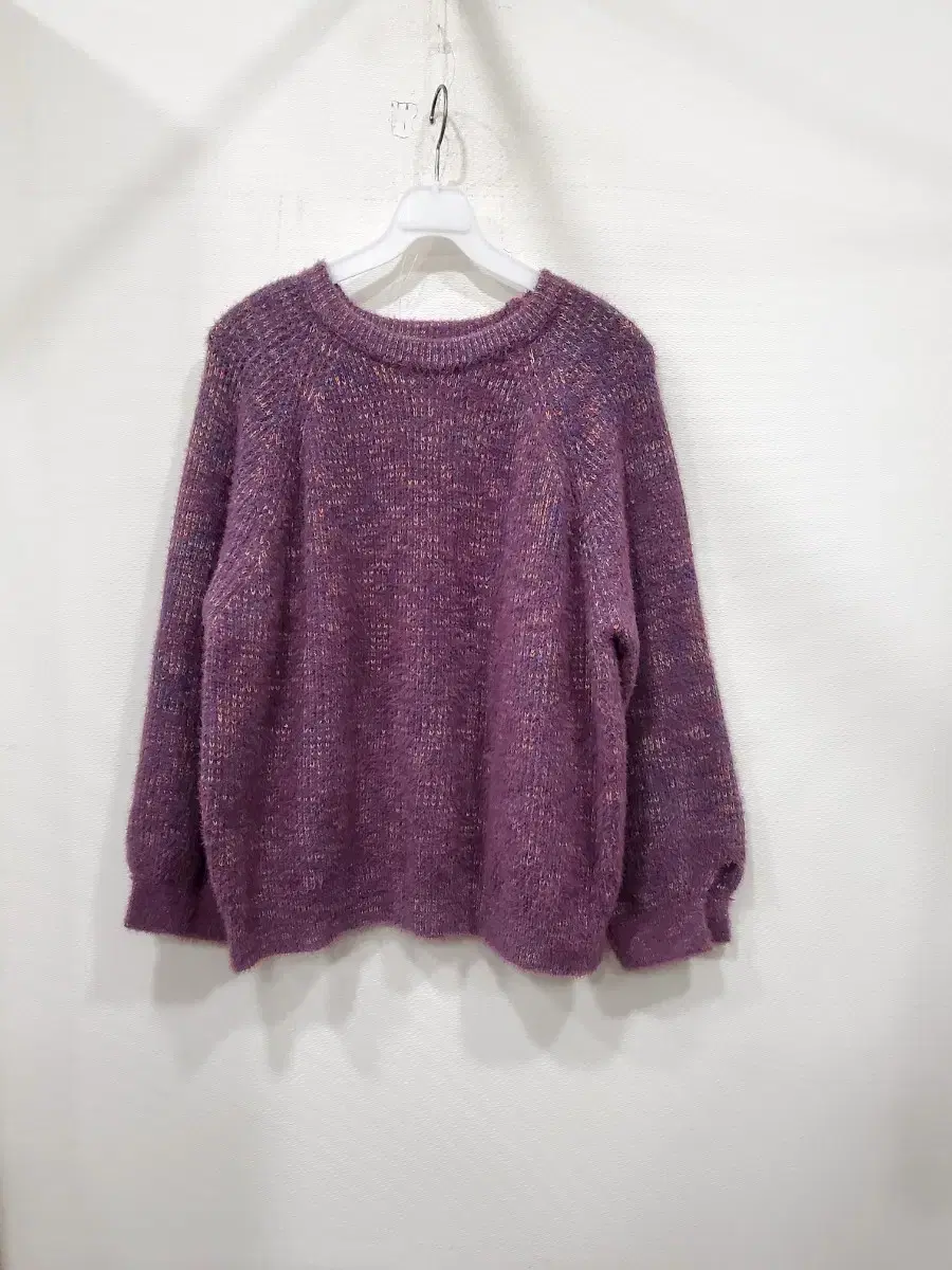 Handmade knit t-shirt (like new)