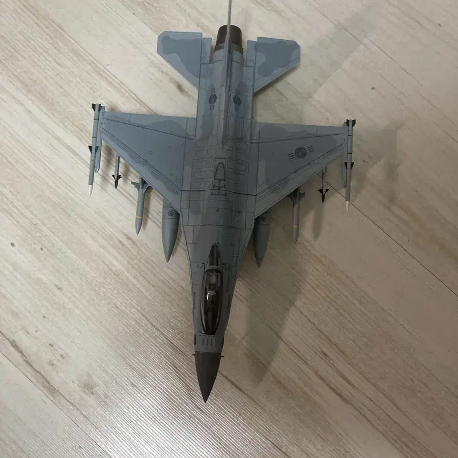 F-16 모형전투기