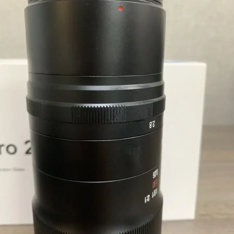 라오와 100mm f2.8 2x ultra macro L마운트 렌즈