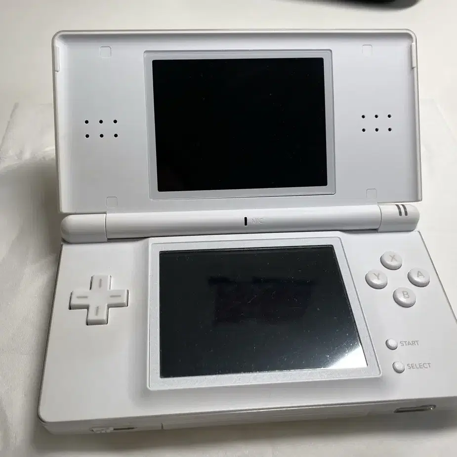 (기스X, 황변X, 상태최상) 닌텐도 ds lite 한국정발 화이트 순정