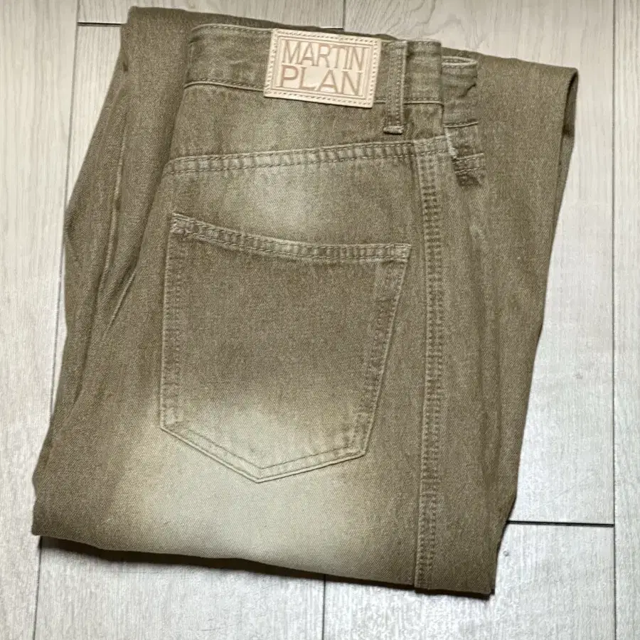 마틴플랜 Loose Out Wide Denim - BROWN 46사이즈