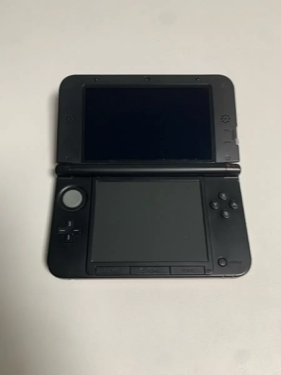 닌텐도 3ds xl + 개임칩3개