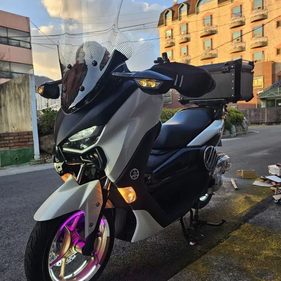 nmax125