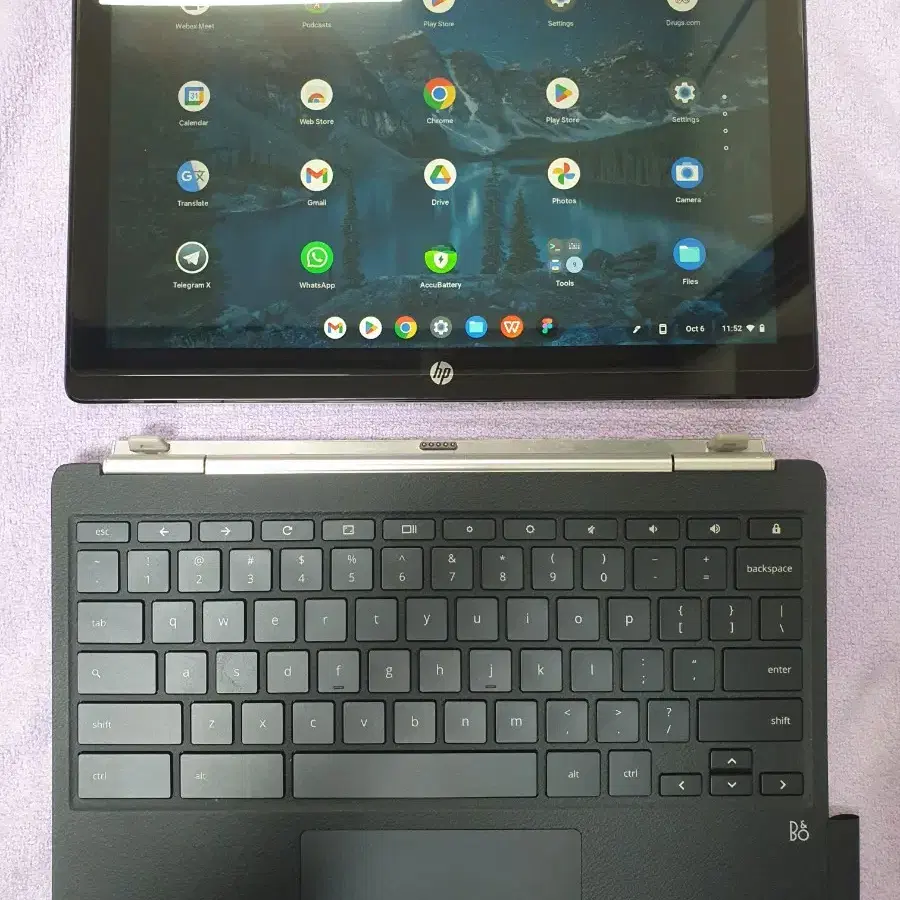 HP 2-in-1 Cromebook X2 12 (밑판 찍힘)