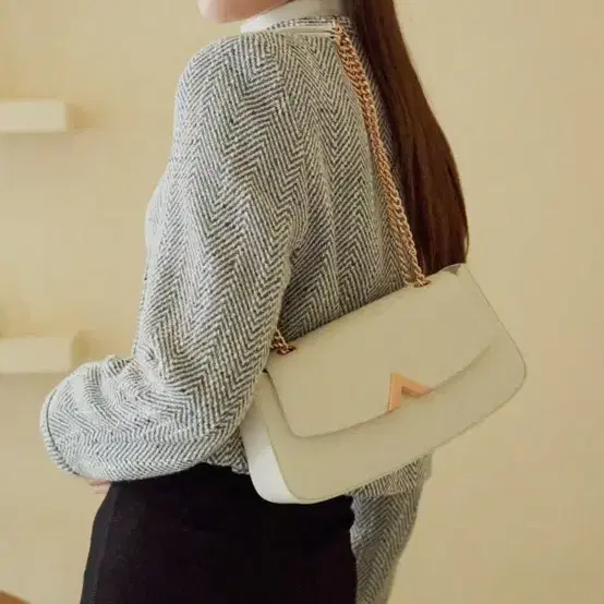 밸럽 Ellanie bag_White Beige