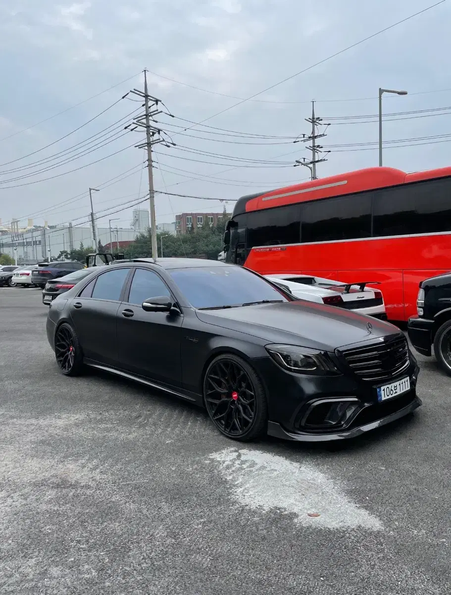 정비 튜닝 관리잘된 1포커 S63 AMG 세단 판매합니다