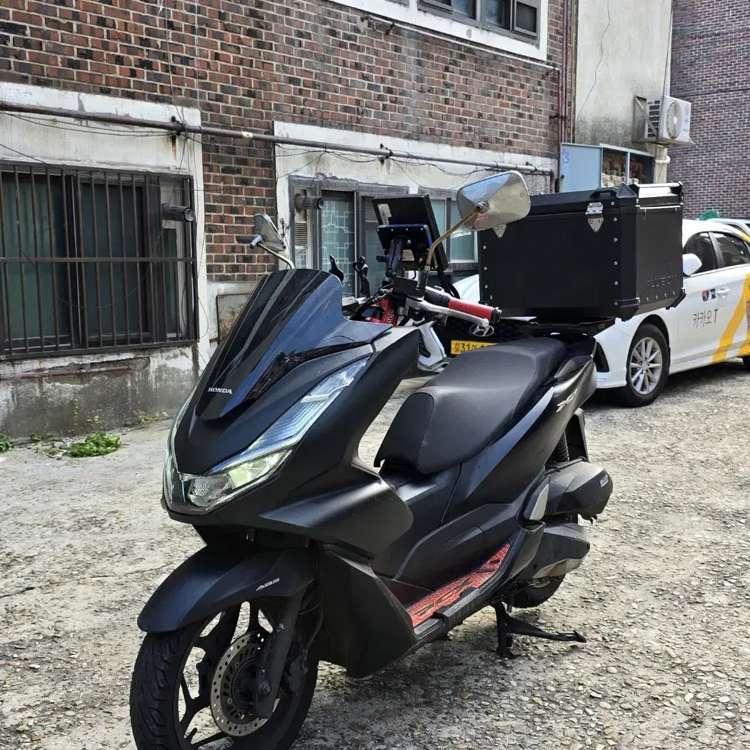 21년식 PCX125 ABS 배달세팅 블랙 팝니다