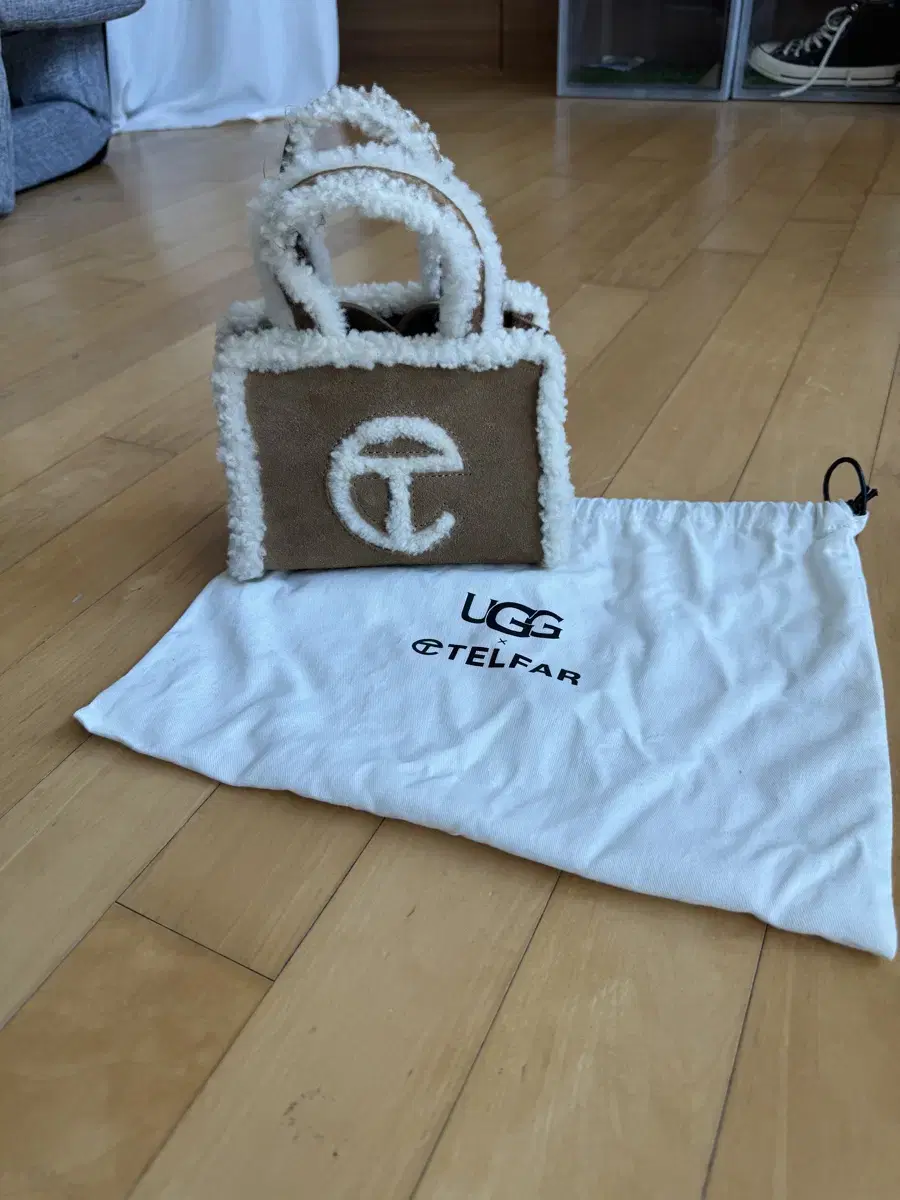 Telfar X UGG Small Shopping Bag Chestnut